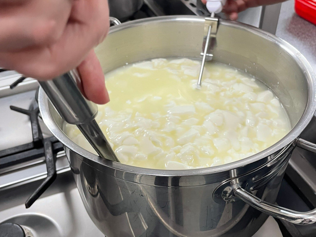 Artisan Cheese & Cooking School-Emerald Beach必去景点