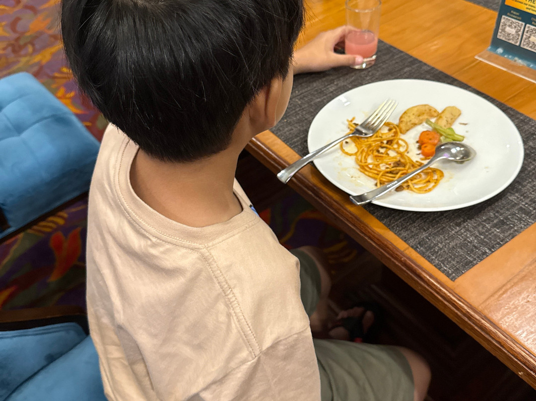 格兰沙努尔酒店主图