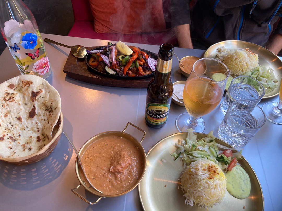 Curry & Pickles