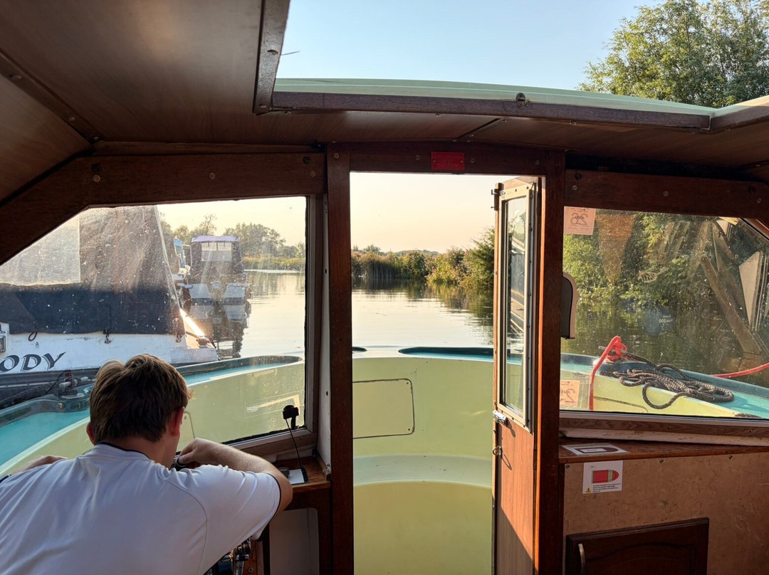 Cotswold Boat Hire Ltd-Buscot必去景点