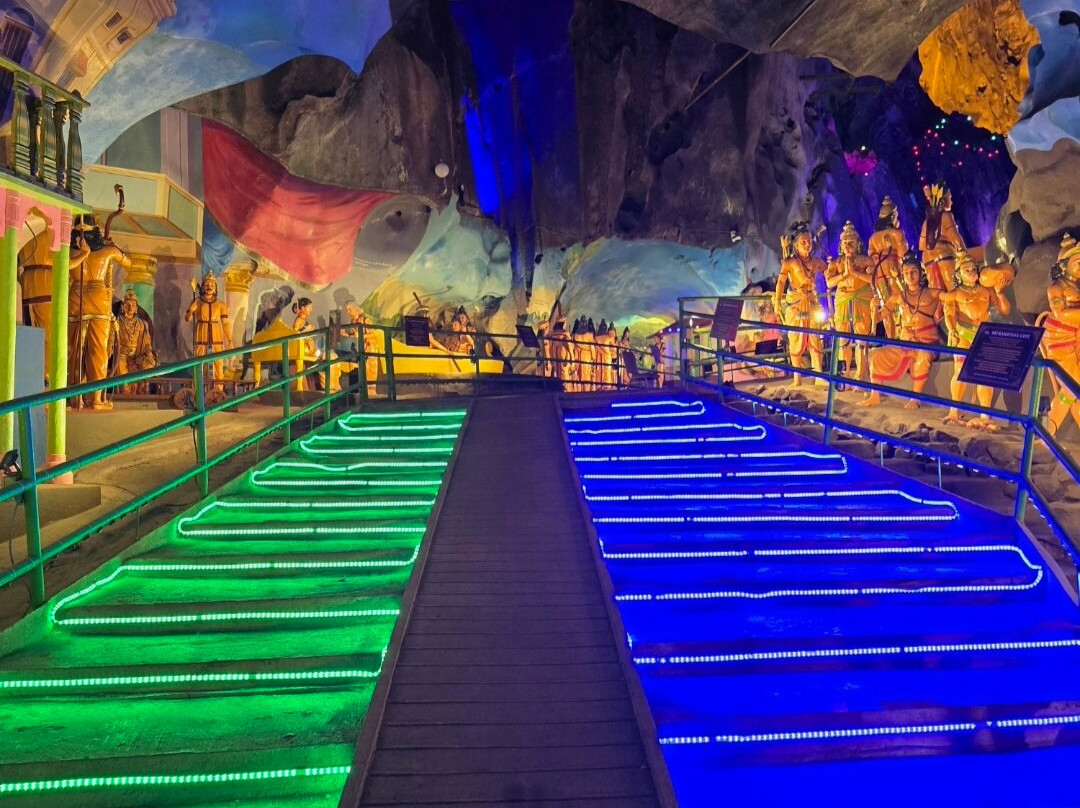 Ramayana Cave-黑风洞必去景点