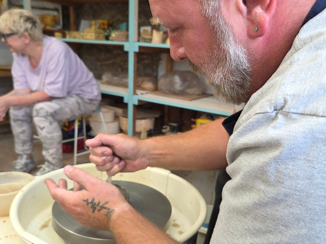 Eastnor Pottery & The Flying Potter-Ledbury必去景点