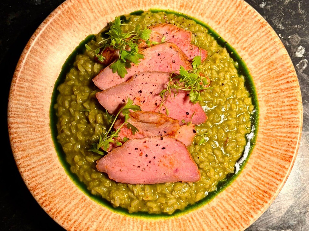 Symbiosis Bar Gastronómico