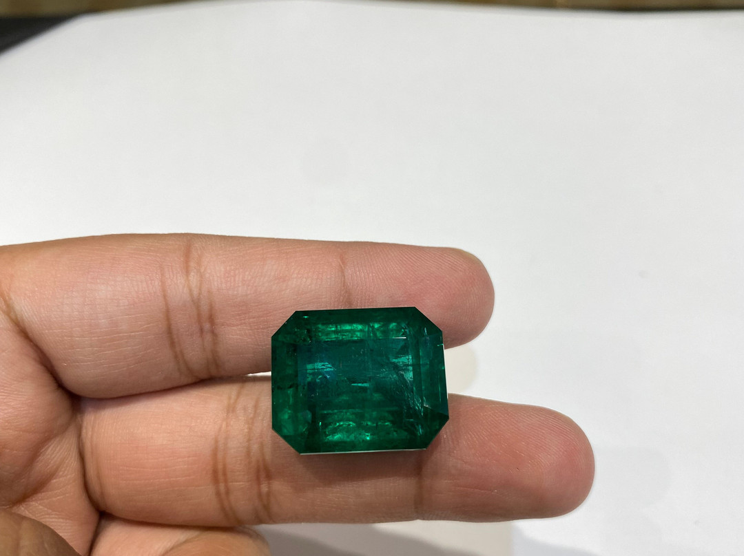 Molto Bello Gems Enterprises-斋蒲尔必去景点