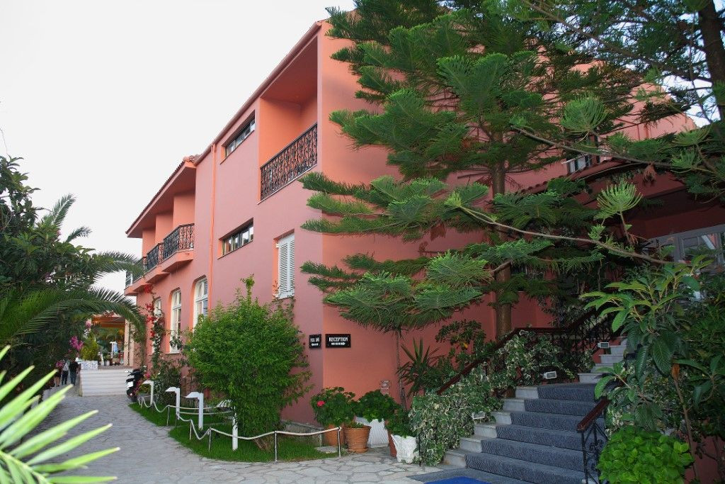 Geni酒店住宿-Athos Hotel