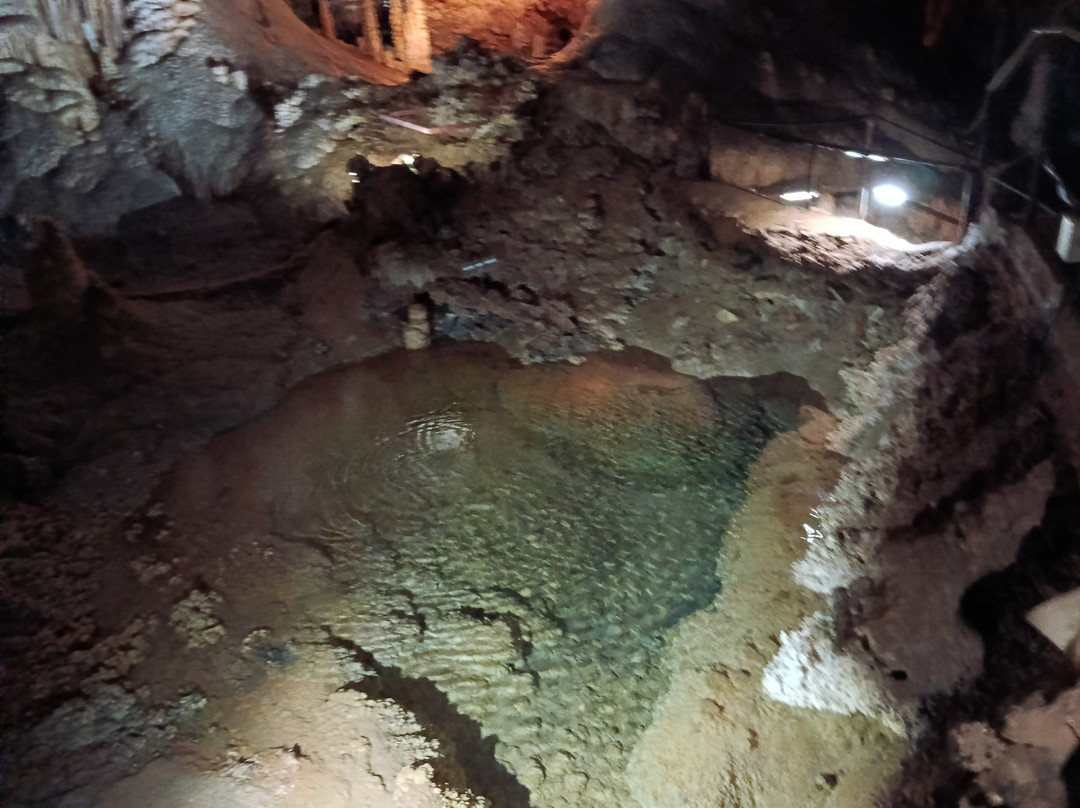 Grotte de Clamouse-Saint-Jean-de-Fos必去景点