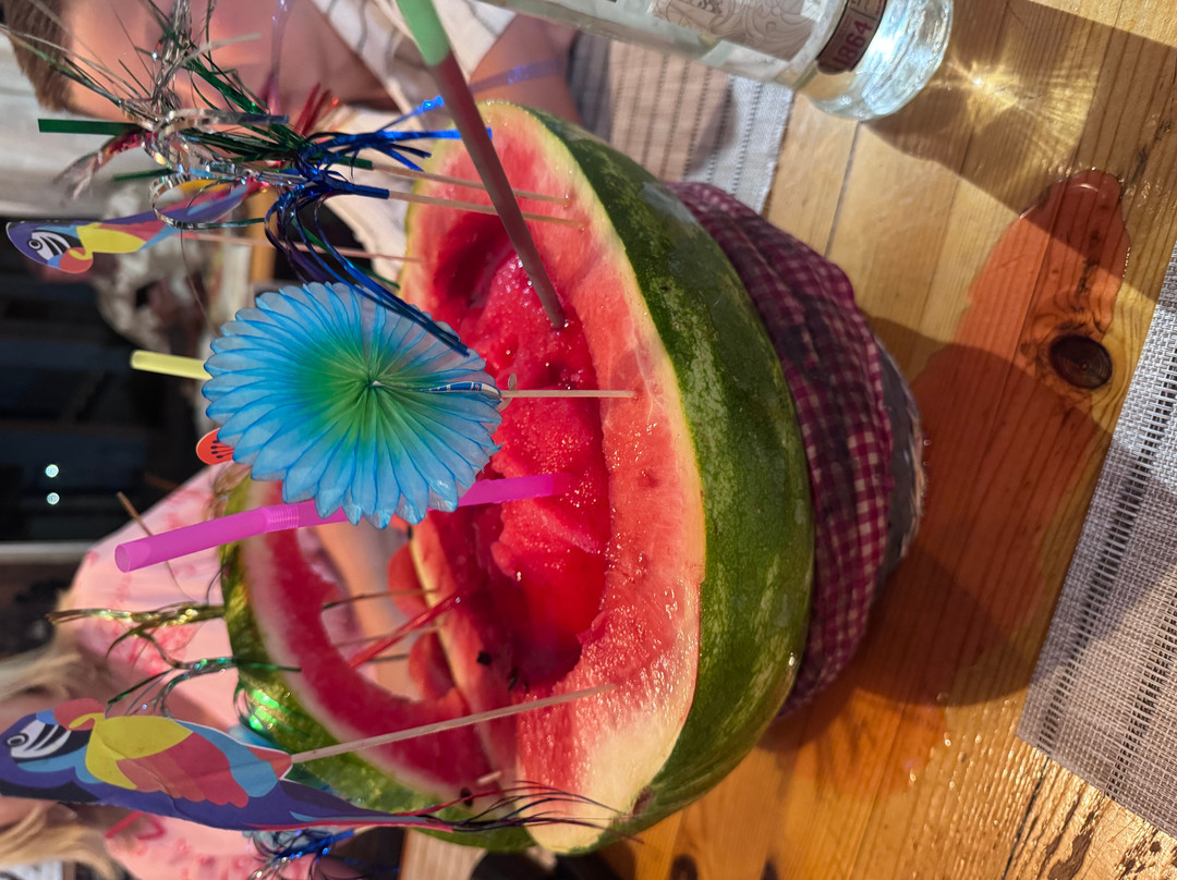 The Melon Cocktail Bar-卡拉马其必去景点