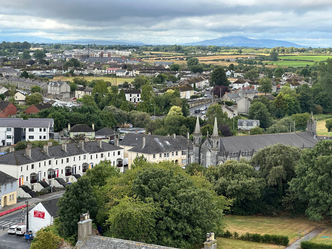 St. Canice's Cathedral & Round Tower-基尔肯尼必去景点