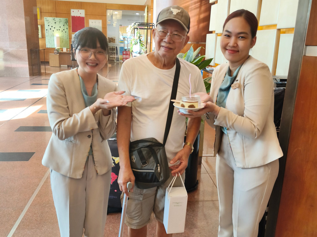 盛捷羌瑟勒酒店主图