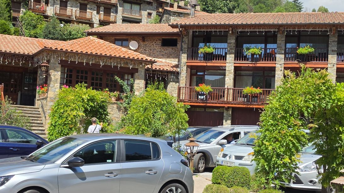 拉科马酒店-旅行者