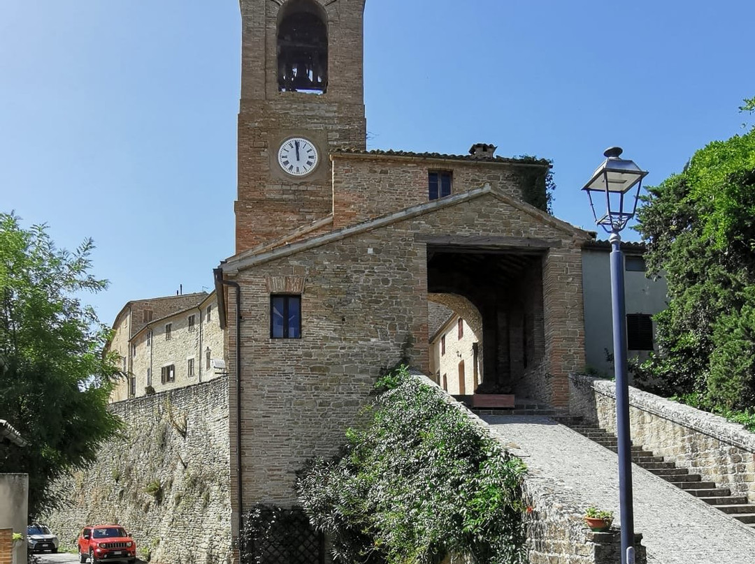 Castello di Castiglioni-Arcevia必去景点