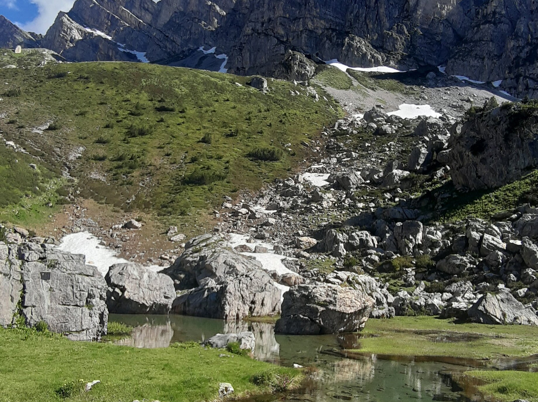 Rifugio Garelli主图