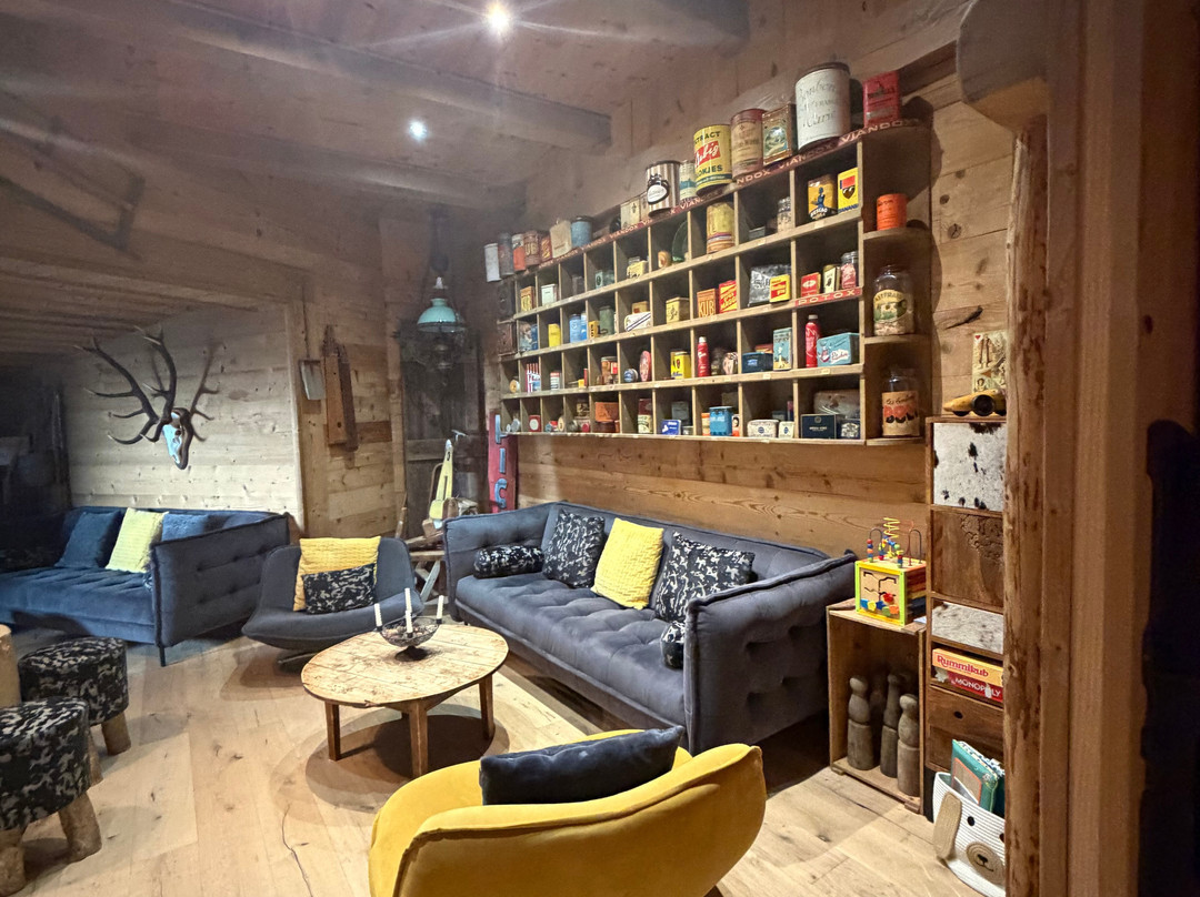 领小屋酒店主图