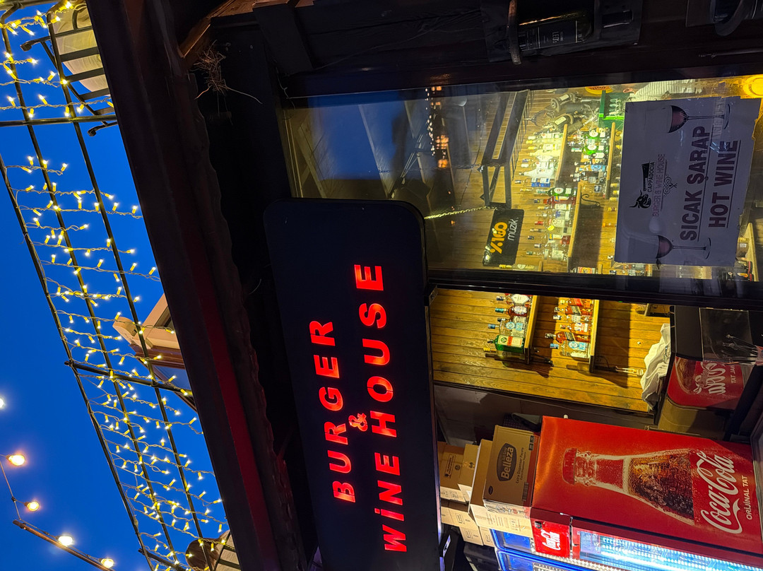Burger Wine House