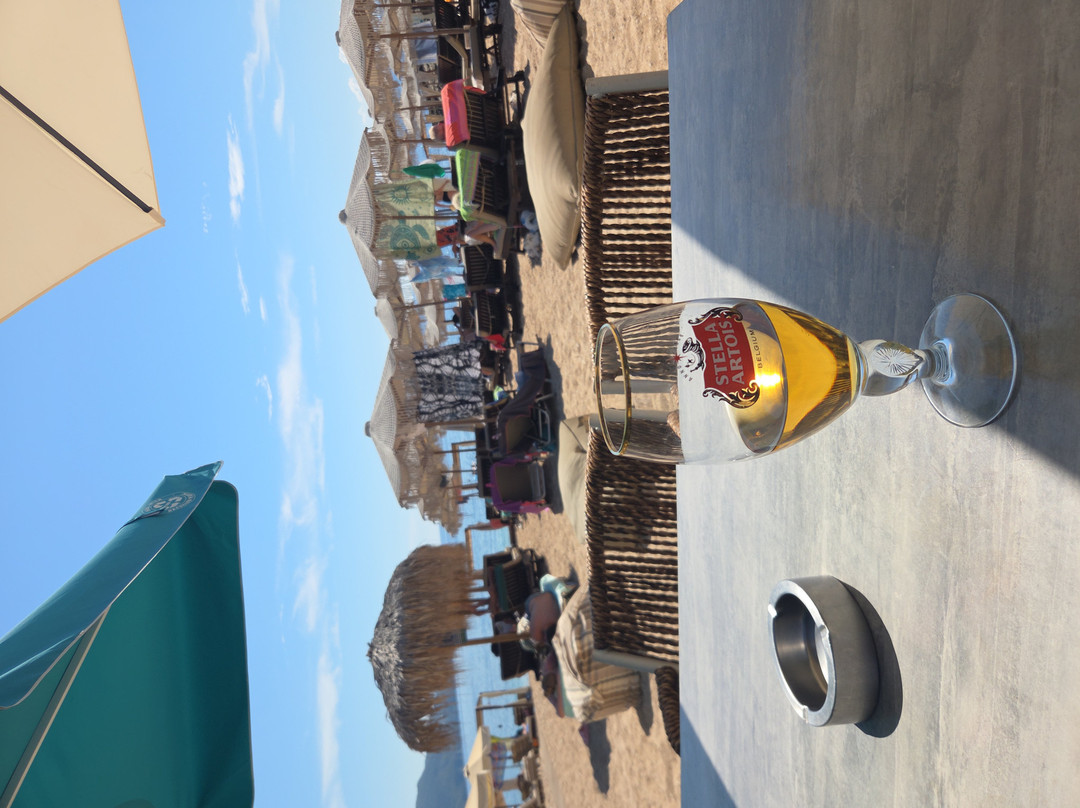 Oliva Beach Bar-Seafood Restaurant