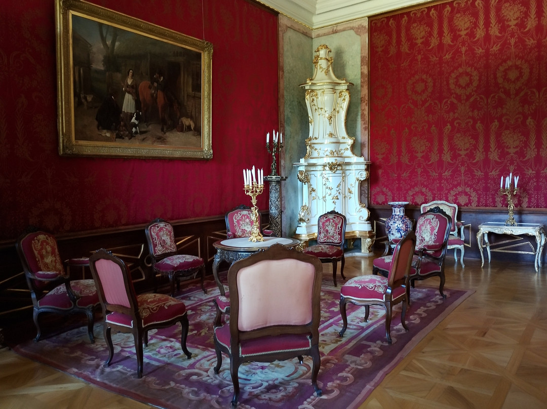 Esterhazy Castle-Papa必去景点
