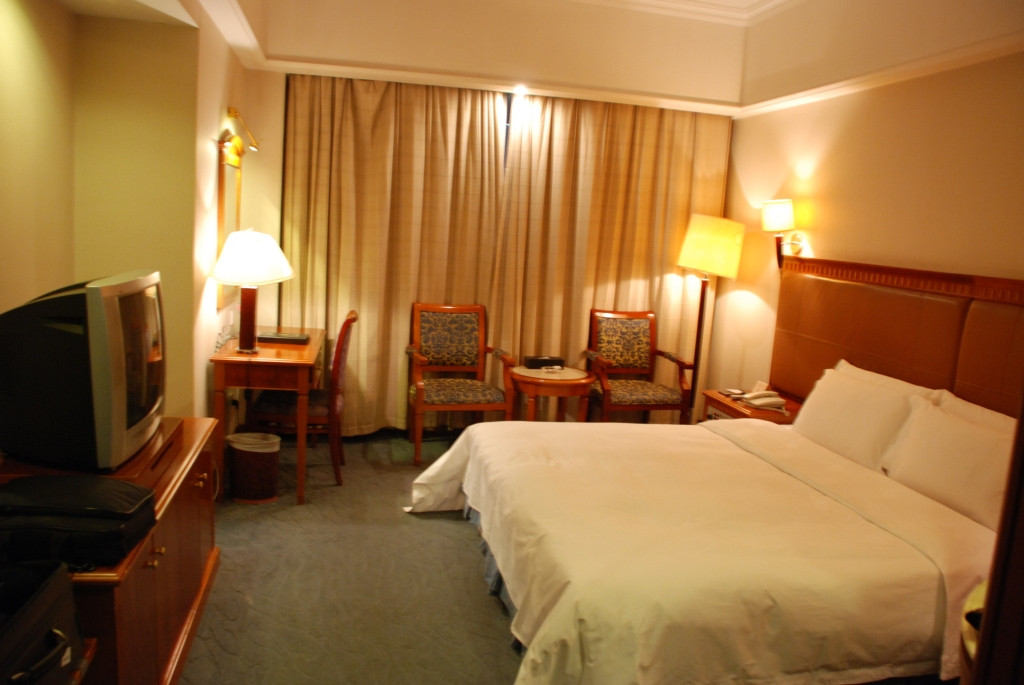 南方明珠国际大酒店主图