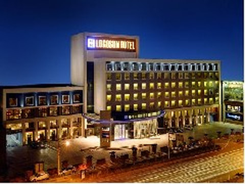 珞珈山饭店主图