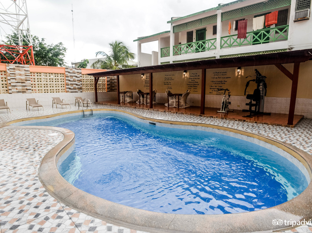 博卡奇卡酒店住宿-Hotel Garant & Suites