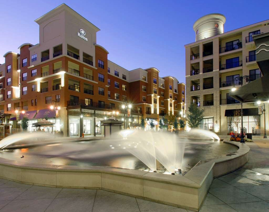 Hilton Promenade at Branson Landing主图