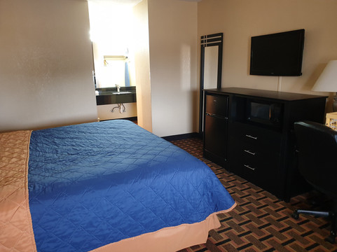 Countryside Inn主图