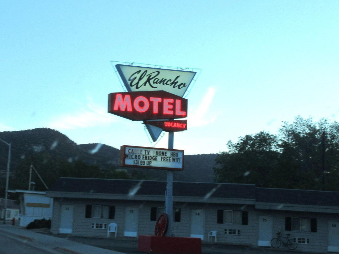 El Rancho Motel