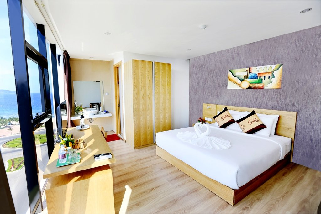 Gold Luxury Hotel主图