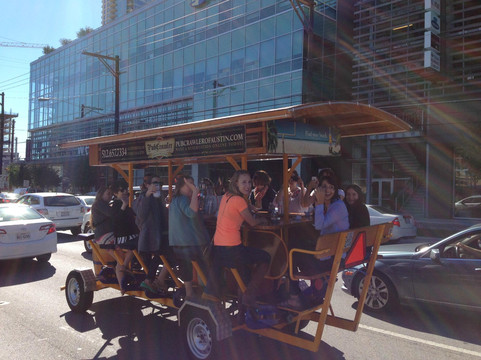 Pedal Pub Austin-奥斯丁必去景点