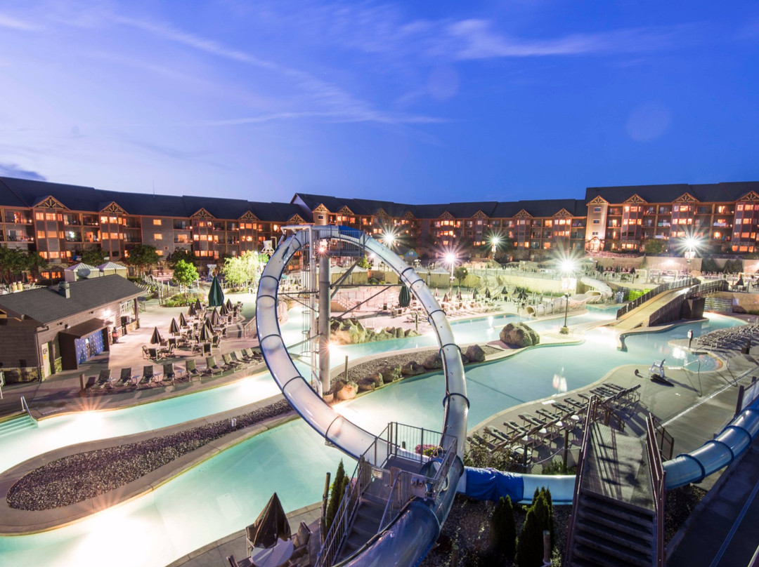 威斯康星峡谷酒店住宿-Glacier Canyon Lodge