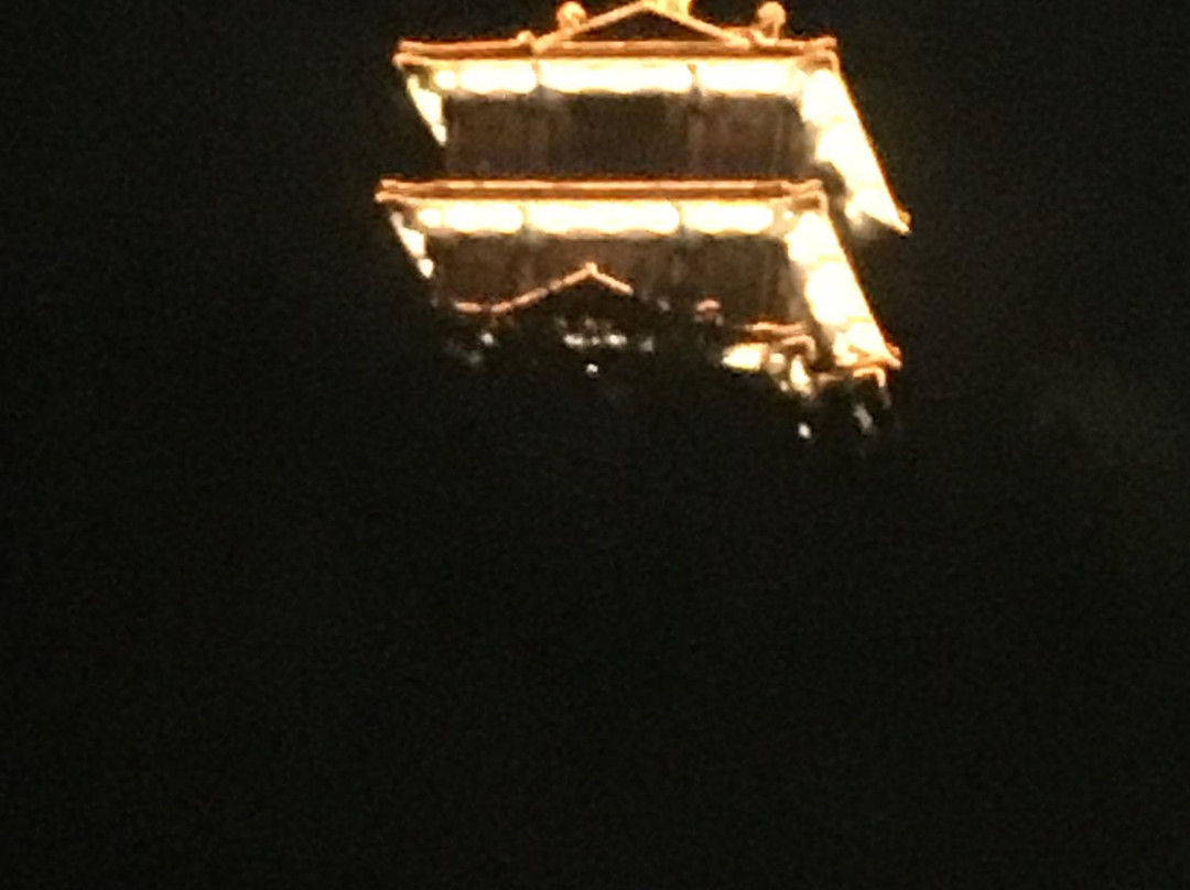 宜兴正中假日酒店主图