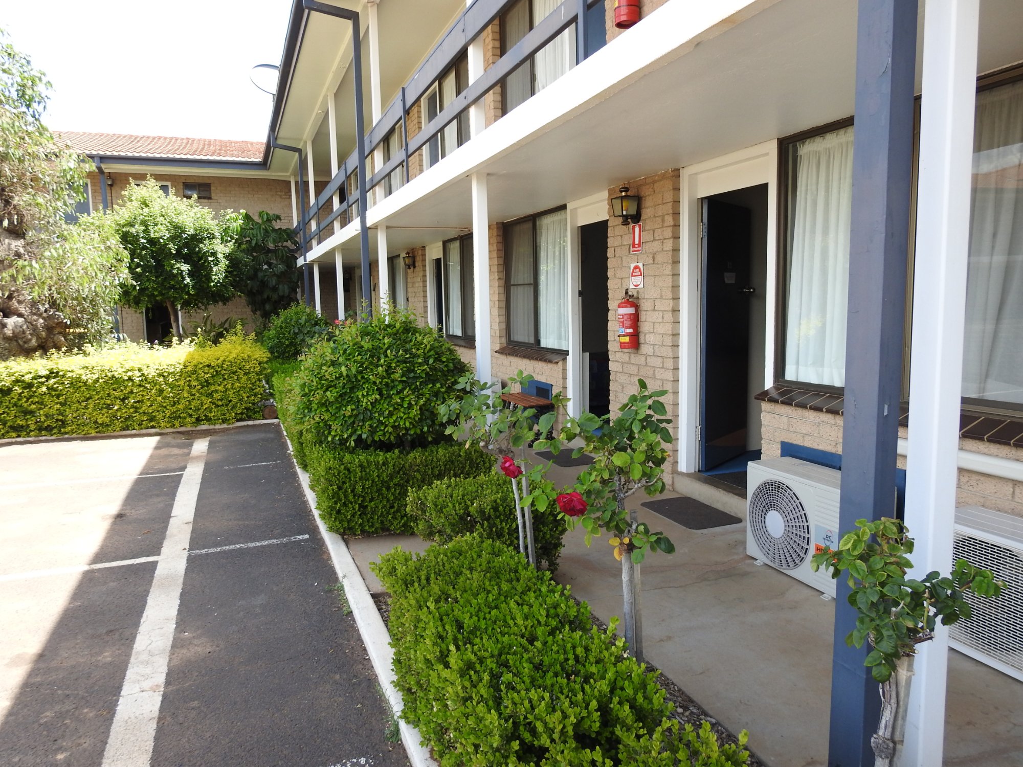 Outback Motor Inn-官方