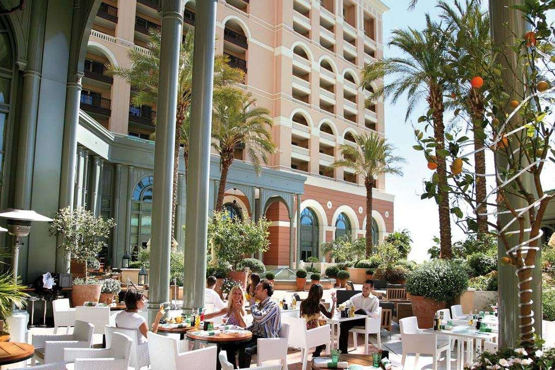 蒙特卡洛湾度假酒店主图