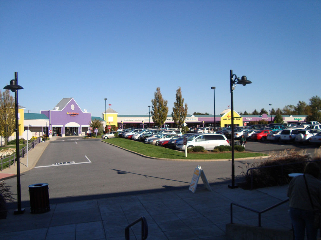 Tanger Outlets Lancaster景点图片