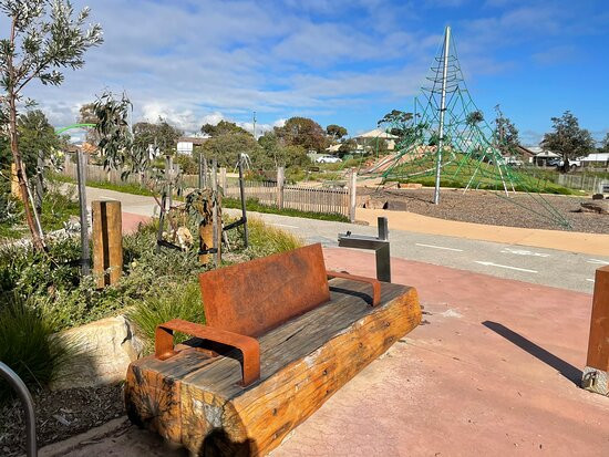 R F Miles Recreation Reserve-锡福德必去景点