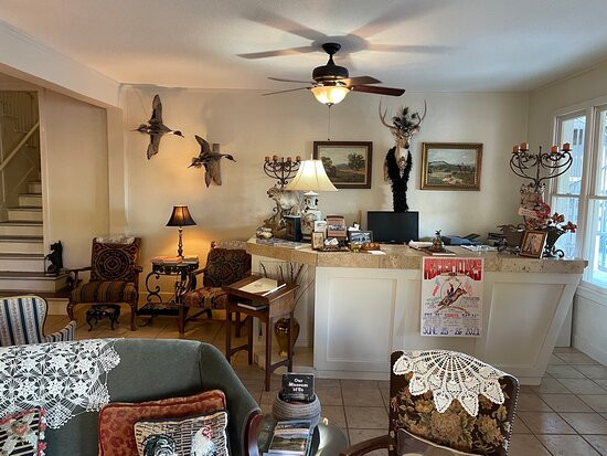 Historic Rocksprings Hotel主图