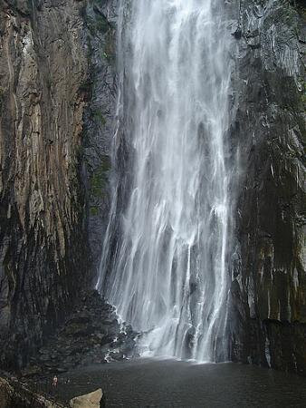 RatTail Falls景点图片