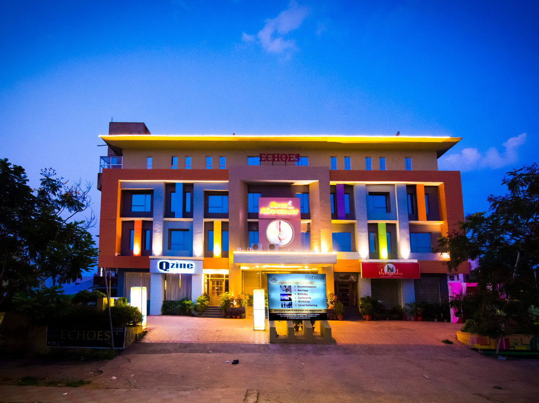 Bhola酒店住宿-Hotel Suraj Palace