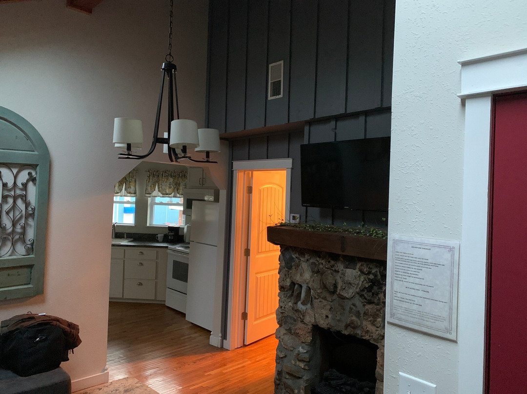 Stone Cottage Inn