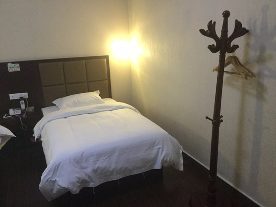 广州白云机场捷松酒店主图