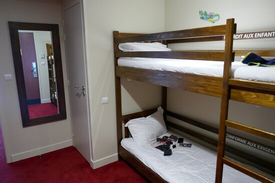 贝瓦尔花园酒店主图