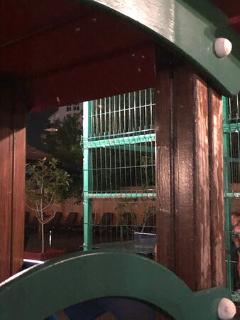 埃默拉尔德酒店主图