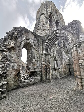 Kilwinning Abbey Tower景点图片