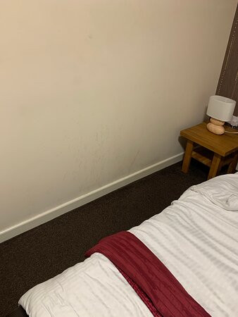 Central Hotel Gloucester by Roomsbooked主图