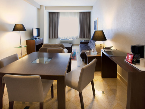 Holiday Inn 普埃布拉拉诺里亚