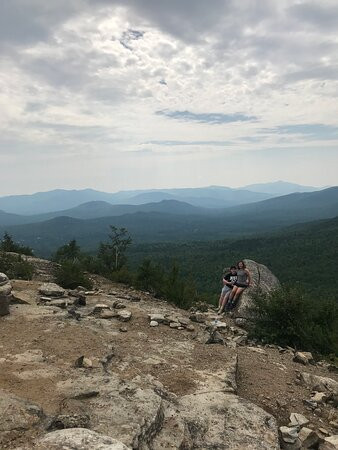 Lookout Trail景点图片