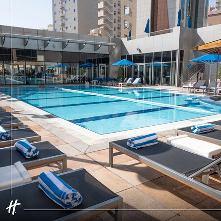 Holiday Inn Suites Kuwait Salmiya By IHG主图