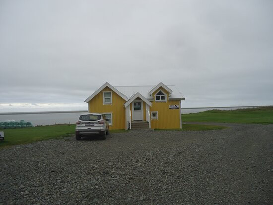 哈利乡村酒店主图