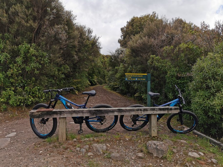 TCB Ski Board and Bike景点图片