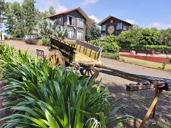 Lake Vaitarna Resort主图