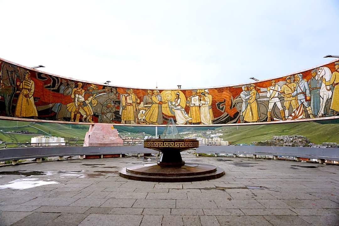 Zaisan Hill Monument景点图片